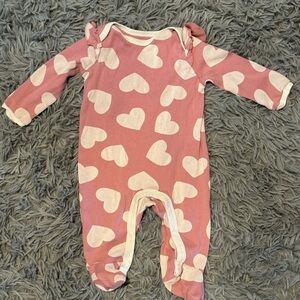 Okie Dokie Baby Girl Pink Heart Pattern Jumpsuit Size 3 months